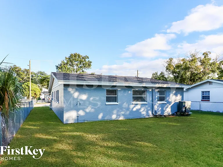6807 S Cortez Ave — Photo 16
