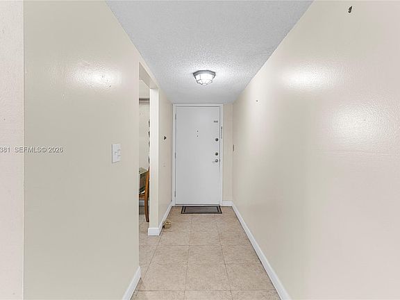 5th image of 1800 W 54th St APT 209