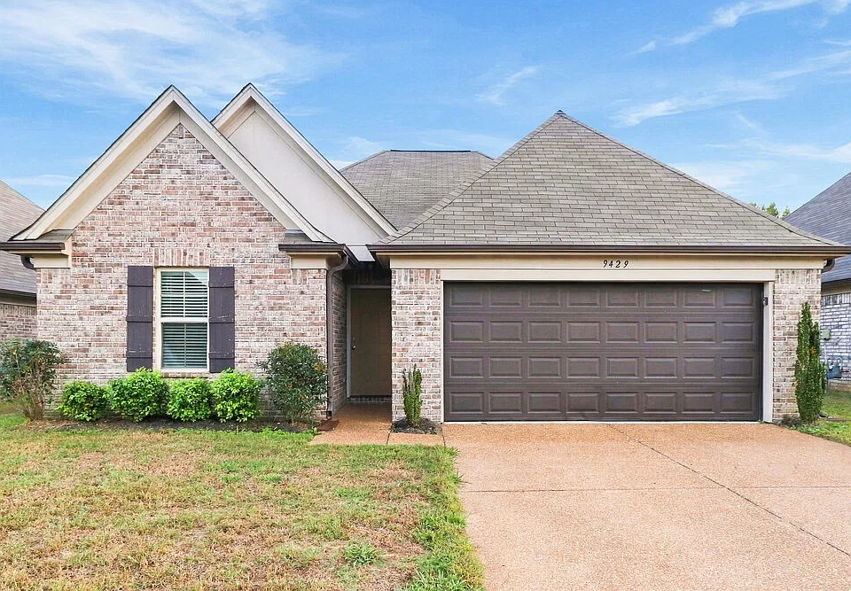 9429 Darren Cir S