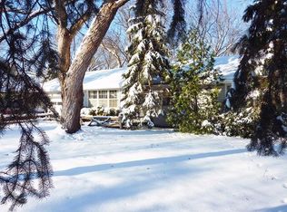 465 Rice Creek Ter NE, Fridley, MN 55432