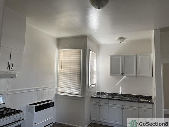 4th image of 541 San Juan Ave