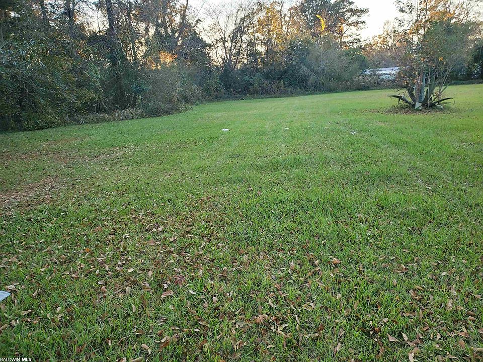 2nd image of 26 Jack Springs Rd