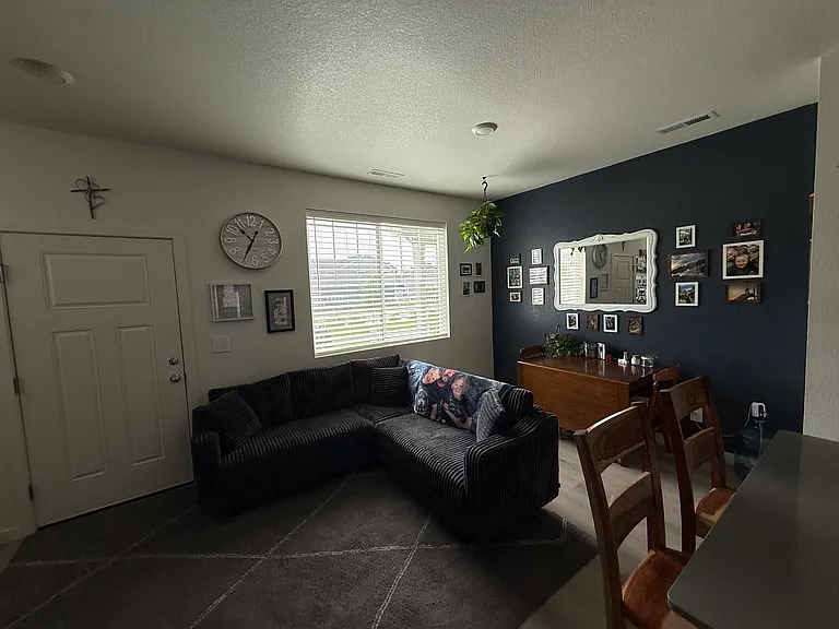 434 Mountain Bluebird Dr — Photo 4