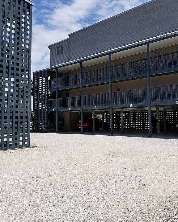 FRONT OF CONDO