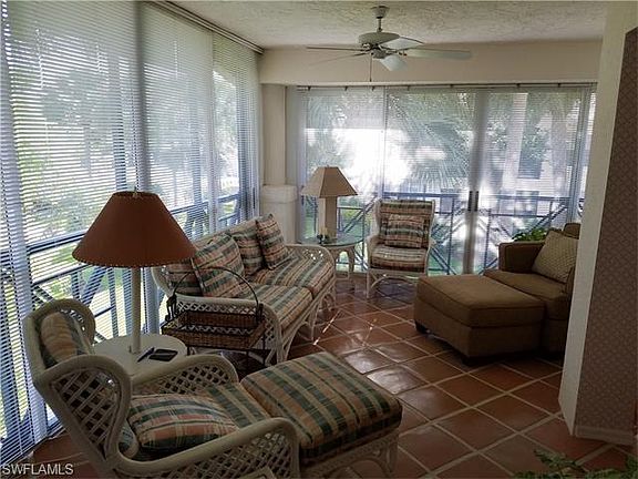 4th image of 6860 San Marino Dr APT 407