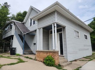 1300 W Prospect Ave, Appleton, WI 54914