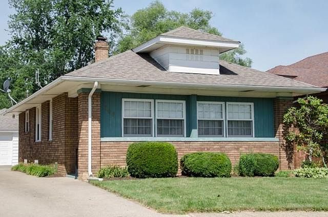 1st image of 303 N Wenger Ave