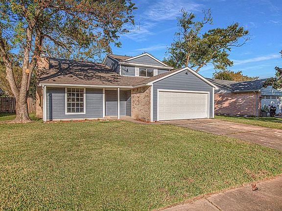 2nd image of 18050 Forest Cedars Dr