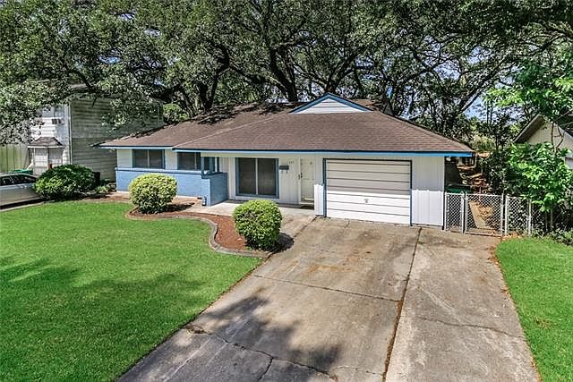 1st image of 325 W Tish Dr
