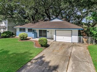 325 W Tish Dr, Westwego, LA 70094