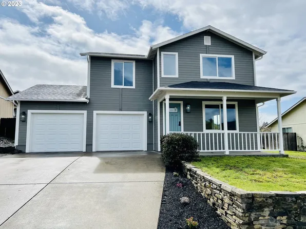 237 NE Plum Ridge Dr, Winston, OR 97496