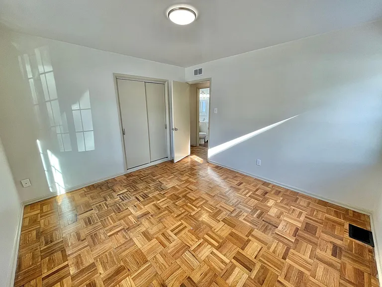 3012 S Glencoe St — Photo 11