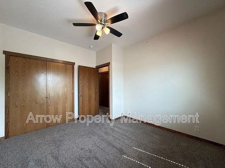 102 Locust St #1 — Photo 8