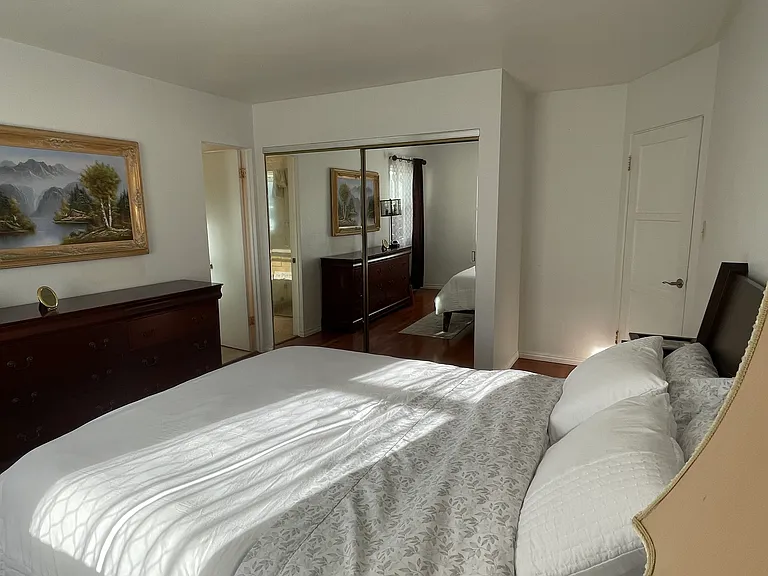 4020 Del Mar Ave — Photo 7
