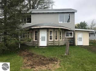12611 E Houghton Lake Dr, Houghton Lake, MI 48629