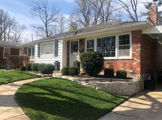 1239 Bluestone Ter, Saint Louis, MO 63119