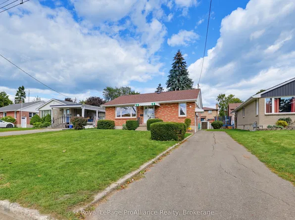 64 Elizabeth Cres, Belleville, ON K8N 1K5