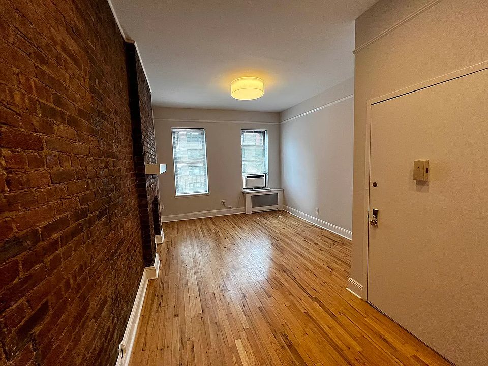 1st image of 642 Amsterdam Ave #5D