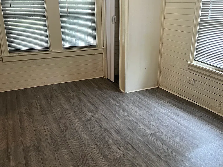 824 Barnwell Ave NE — Photo 7