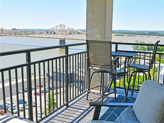 3rd image of 1 Riverpointe Plaza #1010