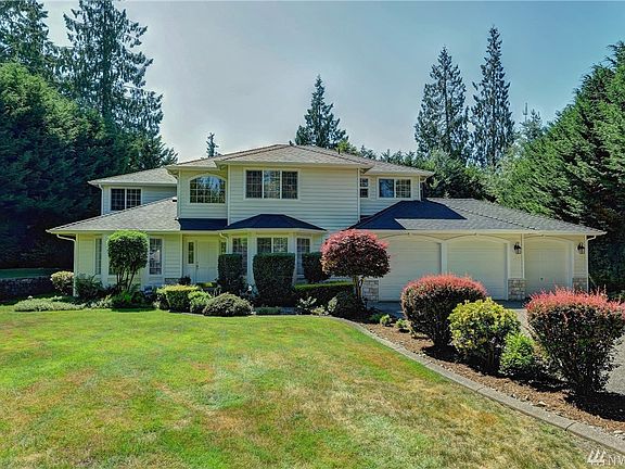 3rd image of 2926 113th Ave SE