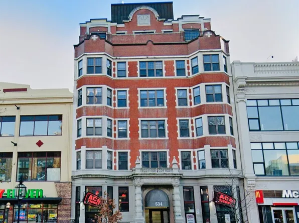 534 Commonwealth Ave APT 3A, Boston, MA 02215