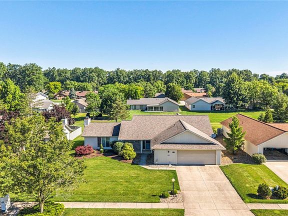 5th image of 32912 Woodstone Cir