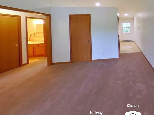 713 E Ohio St APT 12, Monticello, IN 47960