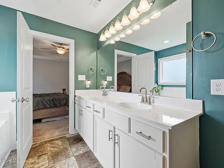 708 Puppy Drum Ln — Photo 21