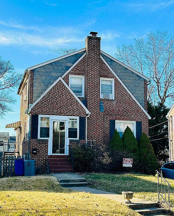 1st image of 7806 Elmhurst Ave