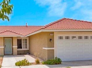 9245 Palm Ln, Fontana, CA 92335