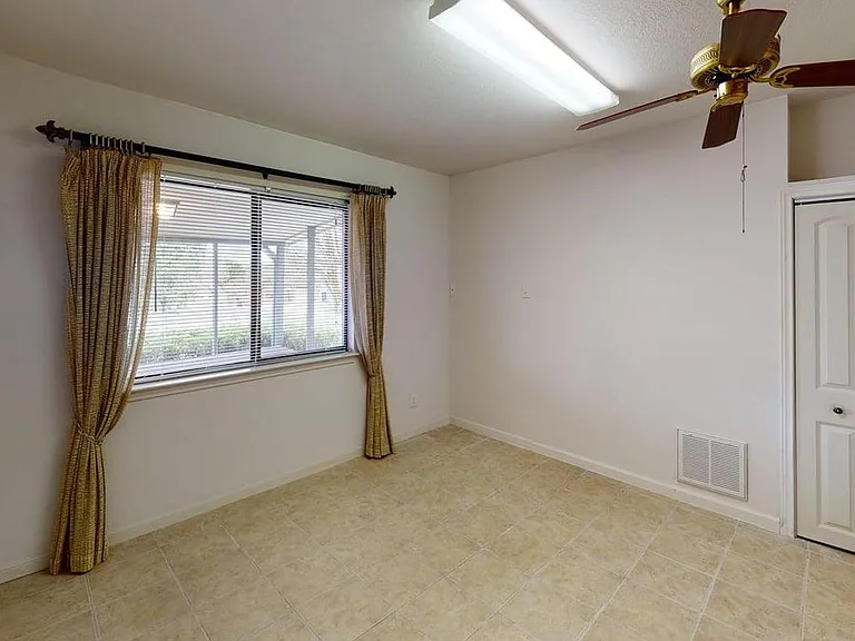 5942 Brook Fls — Photo 7