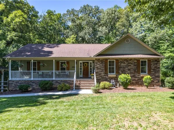 4862 Fleetwood Cir, Winston Salem, NC 27106