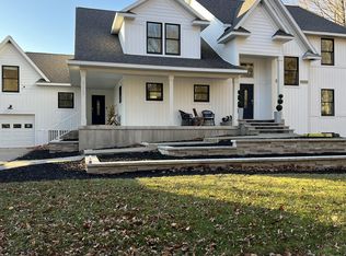 17763 148th Ave, Spring Lake, MI 49456