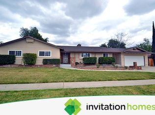 957 N Primrose Ave, Rialto, CA 92376