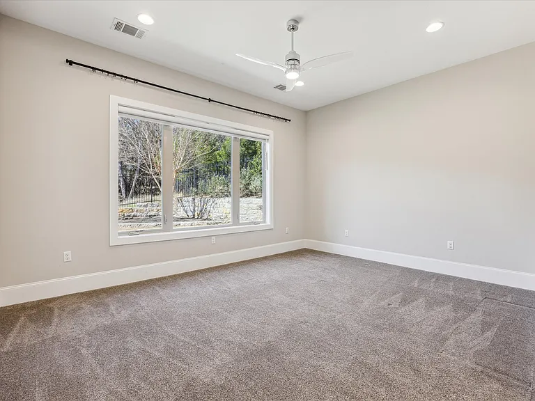 2604 Arion Cir — Photo 16