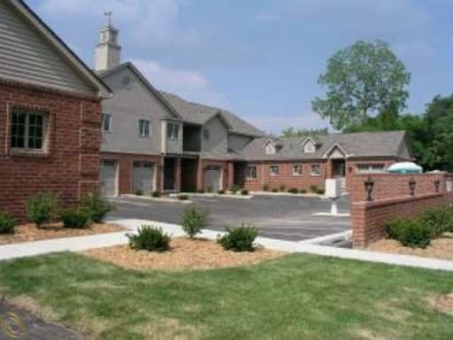 1st image of 28 Highland Ave #J