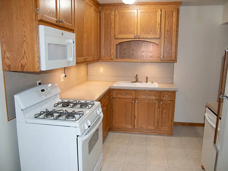 4041 46th Ave S #1 — Photo 4