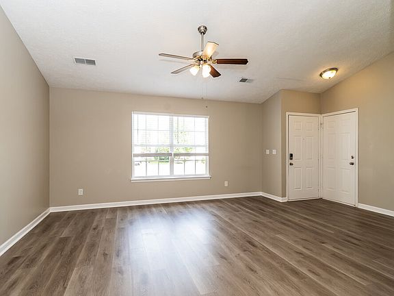4th image of 3252 Cain Harbor Dr