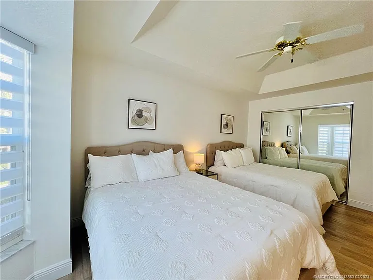 411 NE Plantation Rd #526 — Photo 40