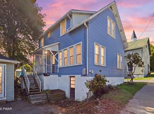83 Dundaff St, Forest City, PA 18421