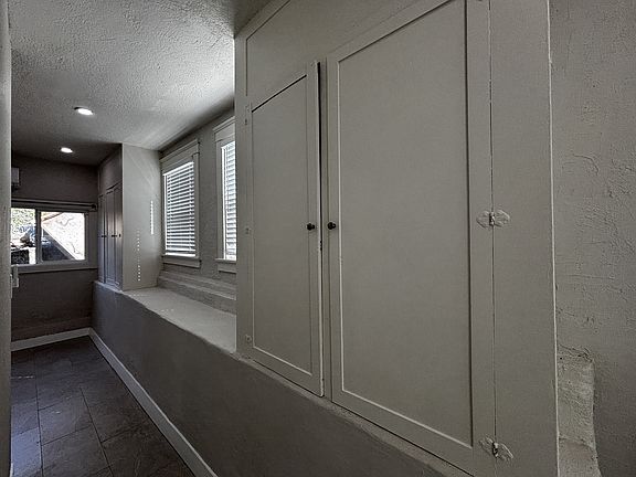 5th image of 655 Solano Ave