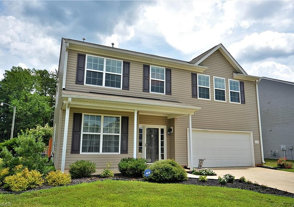 1st image of 558 Macgregor Dr