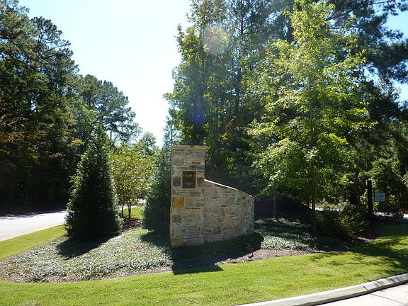 4th image of 8021 Magnolia Falls Ct