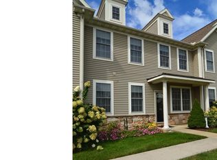 304 Emerald Ln, Wyomissing, PA 19610