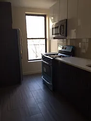 Rented by R New York