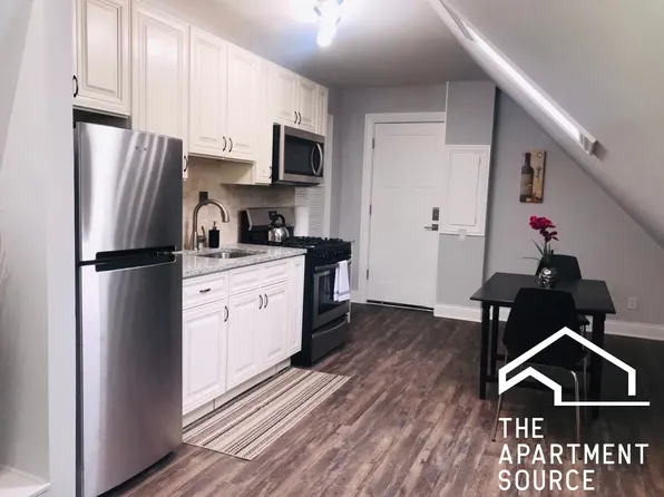 2824 N Ridgeway Ave #3, Chicago, IL 60618