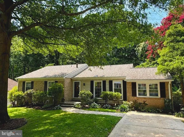 6424 Alloway Ct, Springfield, VA 22152