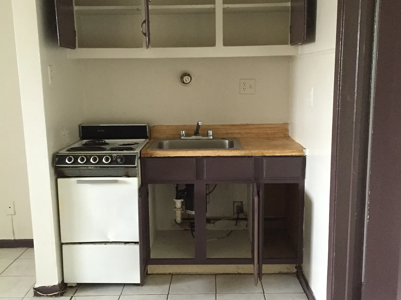 10201 Plymouth Rd — Photo 3