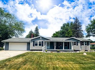 4191 Manor Dr, Grand Blanc, MI 48439